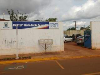 Escola Professora Maria Lúcia Passareli, onde o caso ocorreu. (Foto: Adriano Fernandes) 