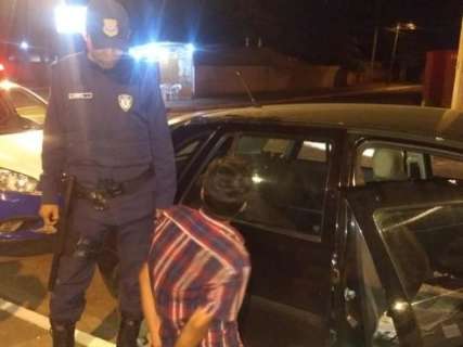 Homem &eacute; preso ao tentar furtar ve&iacute;culo de paciente em UPA