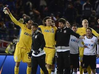Corinthians comemora o título do Mundial de Clubes. (Foto: Ricardo Matsukawa / Terra))