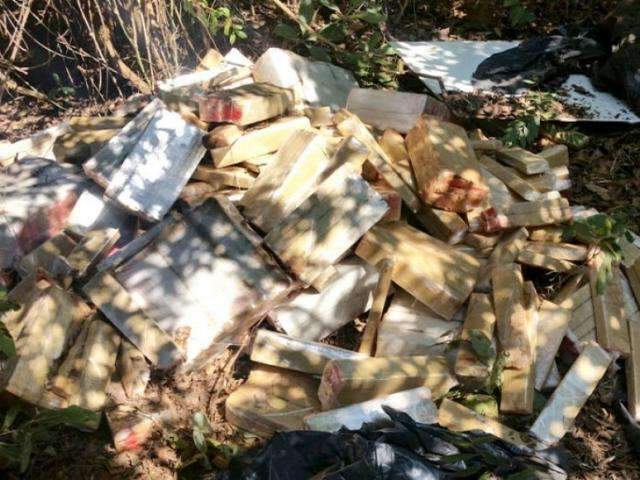 PM encontra 1,5 t de maconha em camionete que capotou na MS-459 