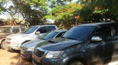 Assaltantes s&atilde;o presos e caminhonetes roubadas em Ponta Por&atilde; recuperadas