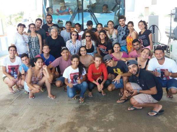 Ap&oacute;s drama na estrada, &ocirc;nibus com estudantes chega amanh&atilde; cedo a MS