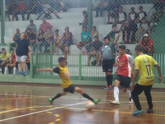 Rodada classificat&oacute;ria da Copa Pelezinho tem m&eacute;dia de 5 gols por partida