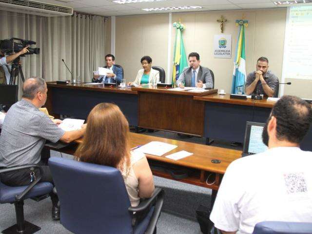 Deputados criam frentes para debater pol&ecirc;micas que atendem bases pol&iacute;ticas