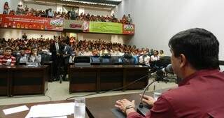 Plenário da Assembleia Legislativa ficou lotado (Foto: Divulgação)