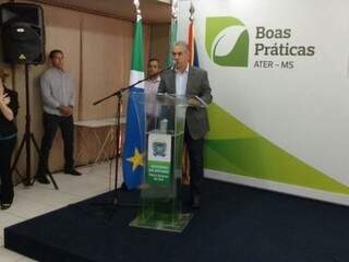 Governador Reinaldo Azambuja (PSDB) comentou sobre Aquário, parceria com prefeitos e Caravana da Saúde. (Foto: Leonardo Rocha/Arquivo)