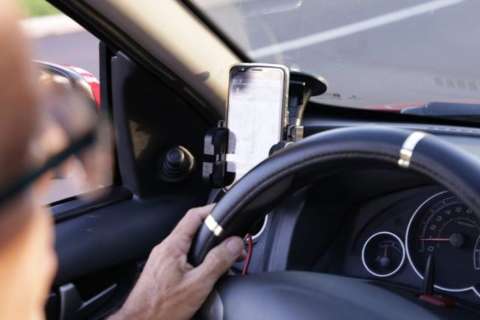 Regulamentação de motoristas de aplicativo deve ser votada apenas em agosto
