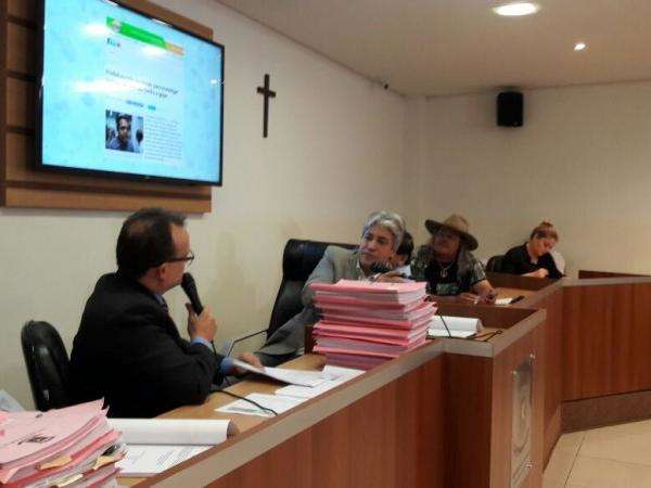 CPI constata sumi&ccedil;o de 14,5 mil doses de vacina, mas n&atilde;o indica culpado