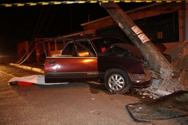 Em dia de reca&iacute;da, pedreiro morreu em carro que recebeu em troca de servi&ccedil;o