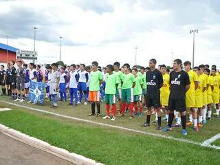 Competição reúne quatro equipes e foi aberta no sábado. (Foto: Divulgação/Fundesporte)