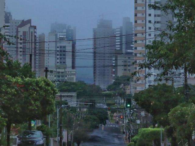 Ter&ccedil;a-feira registra m&iacute;nima de 13&ordm;C e chuvas devem cessar nesta tarde em MS