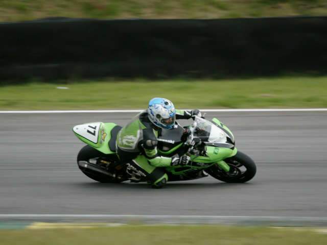  Pimentel segue na lideran&ccedil;a do Superbike ap&oacute;s duas etapas