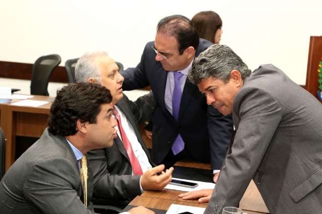 Deputados buscam consenso sobre novo presidente regional do PSDB