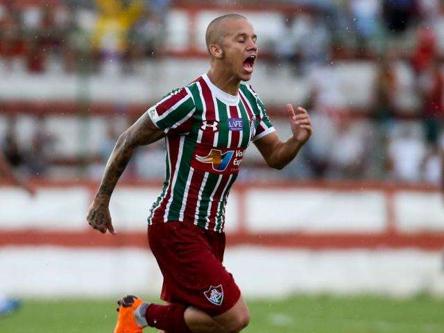 Fluminense goleia o Bangu na abertura do segundo turno do Carioca