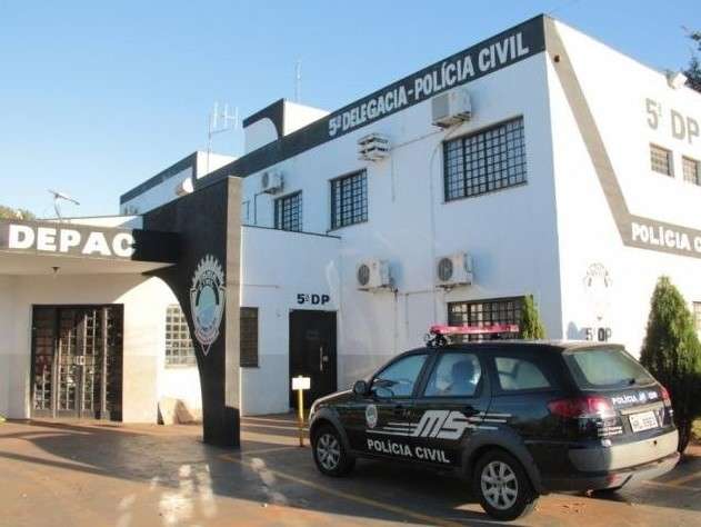 Beb&ecirc; de 2 anos &eacute; socorrido ap&oacute;s tomar &aacute;lcool e inalar maconha 