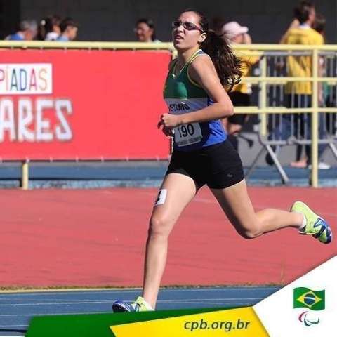 Com 3 ouros nas Paralimp&iacute;adas Escolares, atleta de 15 anos sonha com 2016