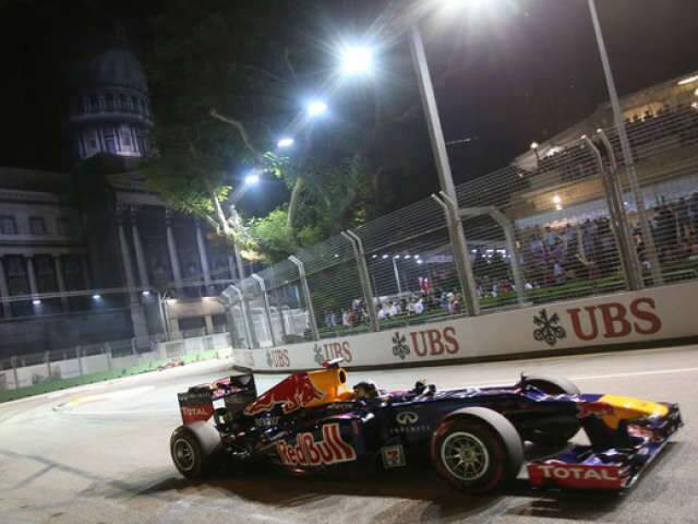  Vettel vence etapa de Cingapura da F1 e retorna a vice-lideran&ccedil;a