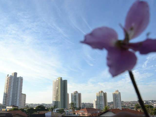  Quarta-feira amanhece com c&eacute;u claro e temperatura amena