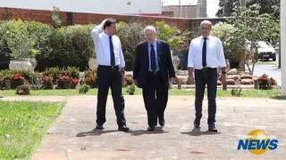 Conhe&ccedil;a Albano Franco, 76 anos, o do Centro de Conven&ccedil;&otilde;es