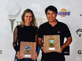 Andrea e Leo foram campeões no Terras do Golfe (Foto: Divulgação)