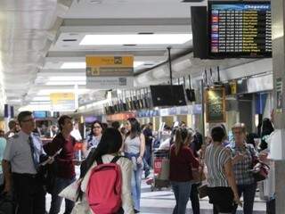 Movimentação de passageiros no Aeroporto Internacional de Campo Grande. (Foto: Arquivo) 