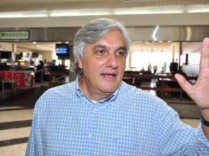 Supremo deixa para 2016 decis&atilde;o sobre den&uacute;ncia contra Delc&iacute;dio do Amaral