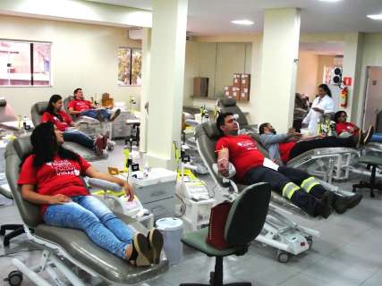 Concessionária mobiliza funcionários para doação de sangue 