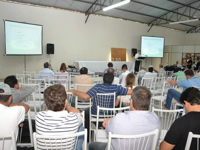  Evento nacional traz a MS novidades tecnol&oacute;gicas da avia&ccedil;&atilde;o agr&iacute;cola