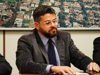 Vereador Mauricio Lemes Soares, relator da comissão processante contra Denize Portolann (Foto: Helio de Freitas)