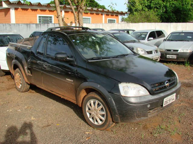  PM apreende 90 quilos de maconha e prende tr&ecirc;s em Amambai