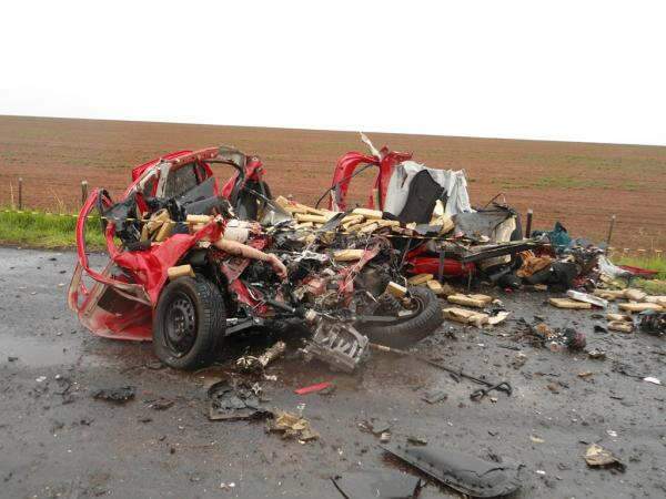  Identificados rapazes mortos em acidente na BR-060 em Costa Rica 