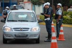 Agora a tolerância é zero para quem bebe e dirige, alerta Ciptran