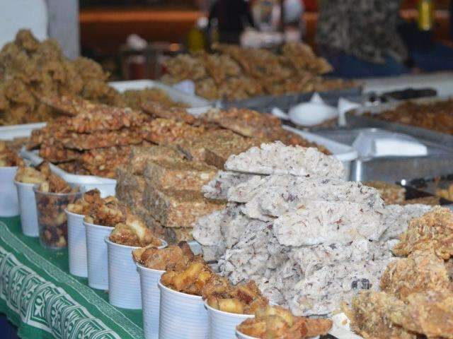 Quermesse e variedade gastron&ocirc;mica marcam &uacute;ltimo dia de festa santa