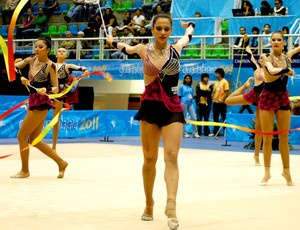  Brasil garante vaga para o Pan de 2011 na gin&aacute;stica r&iacute;tmica
