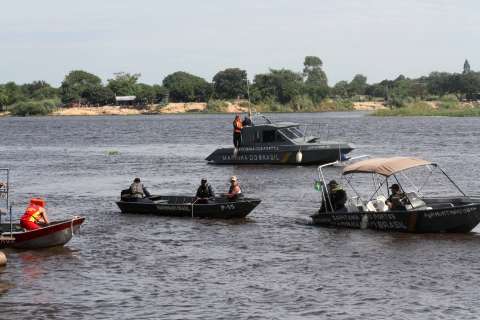 Buscas por marinheiro desaparecido no Rio Paraguai são intensificadas