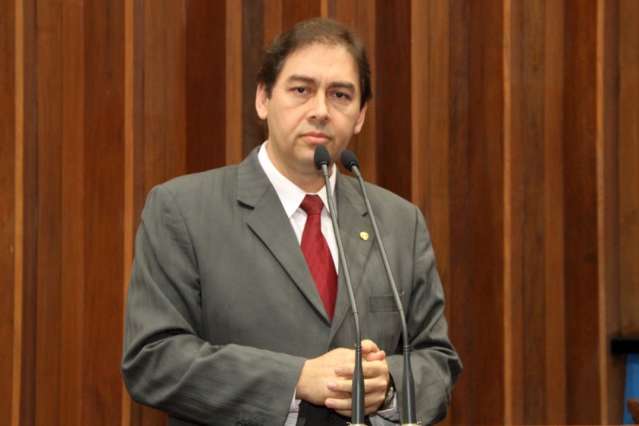 Bernal sai em defesa e diz que Rinaldo &eacute; v&iacute;tima de persegui&ccedil;&atilde;o