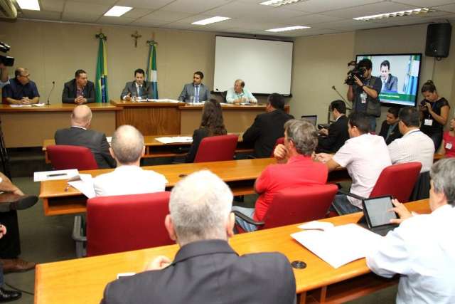 Frente parlamentar discute agilidade na regulariza&ccedil;&atilde;o fundi&aacute;ria em MS