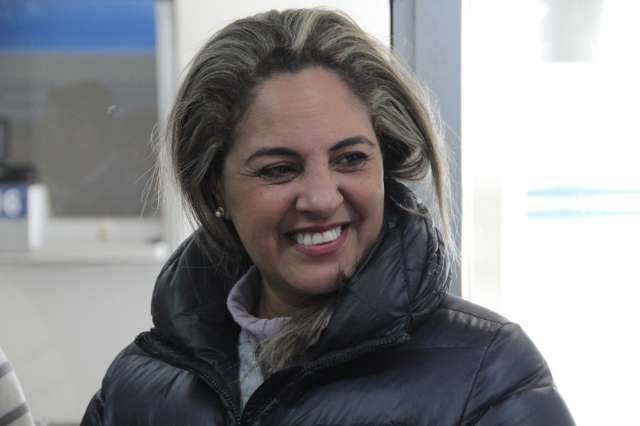 Desejo de presentear faz fila do FGTS come&ccedil;ar &agrave;s 5h no dia mais frio do ano 