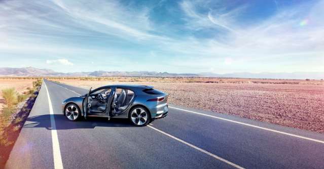 Jaguar divulga imagens do conceito elétrico I-PACE