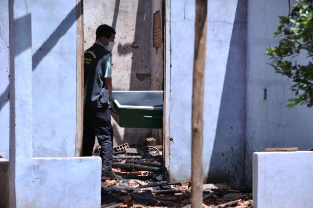 Homem que teve o corpo carbonizado foi v&iacute;tima de latroc&iacute;nio, anuncia pol&iacute;cia