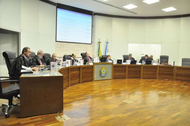TRE cassa Bueno por gastar R$ 100 mil para comprar votos, o 4&ordm; na Capital