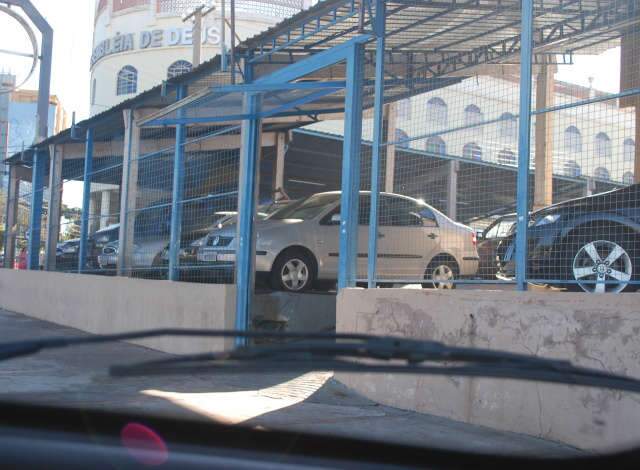  V&iacute;tima de golpe de garagem de ve&iacute;culos briga para ter o nome limpo novamente