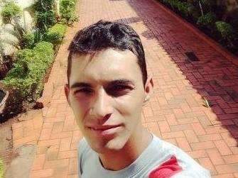 Com 2 homic&iacute;dios em um ano, garoto que matou na tabacaria &eacute; apreendido 