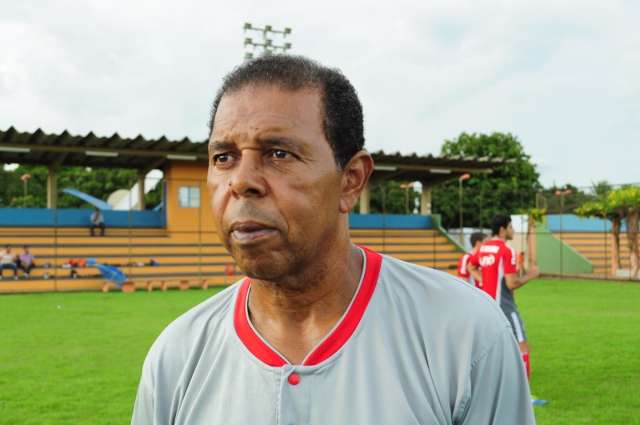 Com resultado abaixo do esperado, Comercial dispensa t&eacute;cnico Mirandinha