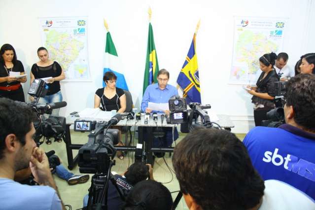 Bernal n&atilde;o cumpre promessa e novas secretarias continuam sem comando 