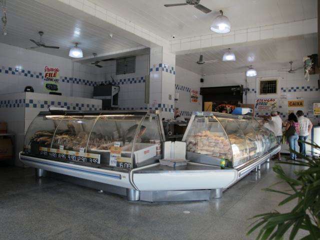 Professora orienta gratuitamente sobre compra e preparo de pescados 