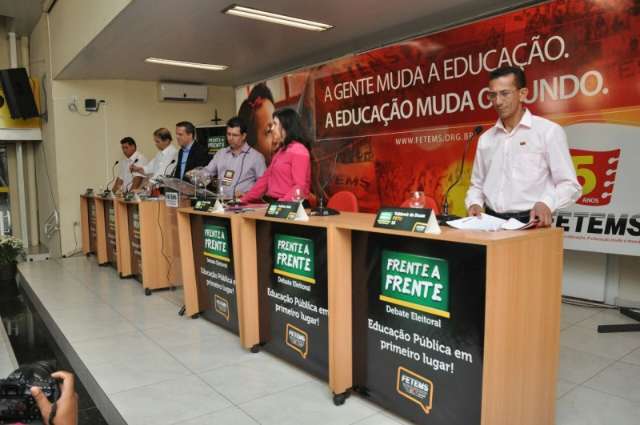 Candidatos a Senado apresentam propostas em debate na Fetems