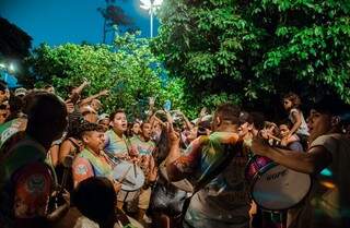 Registro do Carnaval 2018 no evento do Bloco Calcinha Molhada, na Praça Aquidauana.