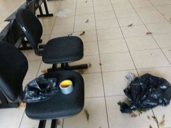 Ladr&otilde;es usam ma&ccedil;arico para furtar caixa em central de atendimento