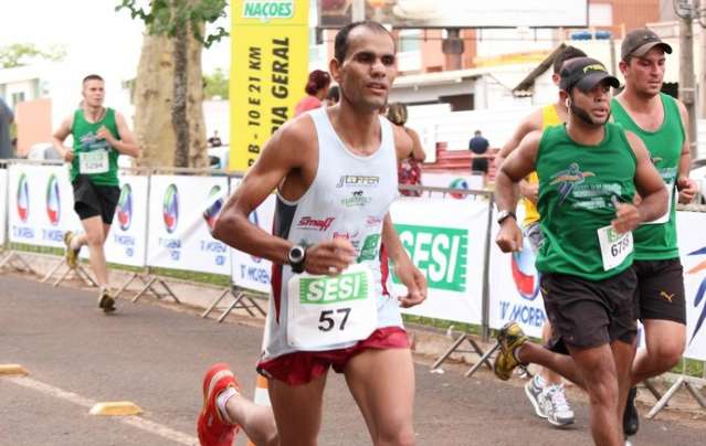 Com miss&atilde;o de representar MS, atleta encara viagem de &ocirc;nibus para SP 